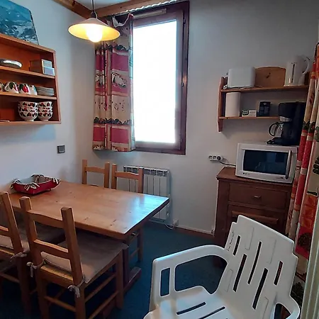 Divisible, Pres Des Pistes, Animaux Admis - Fr-1-356-476 아파트 벨모렐
